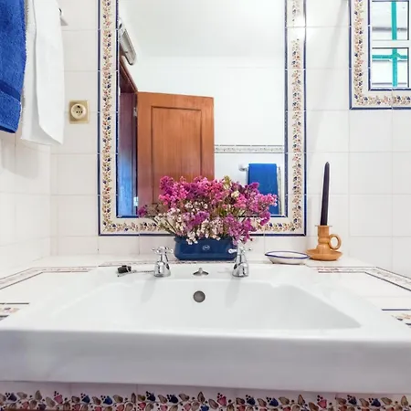 Villa Charming With Private Pool In *