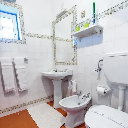 Charming With Private Pool In