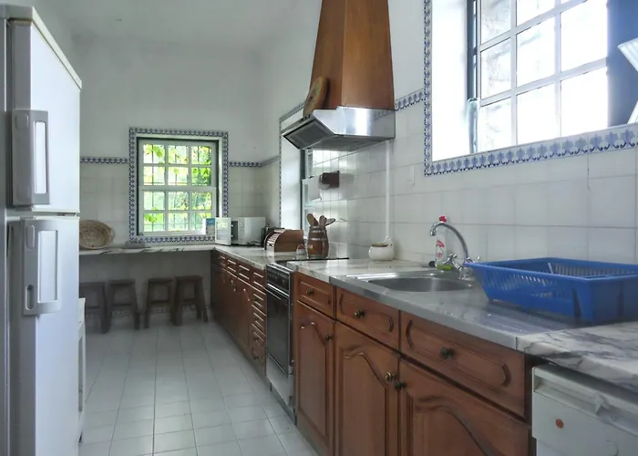 Charming With Private Pool In 라메구