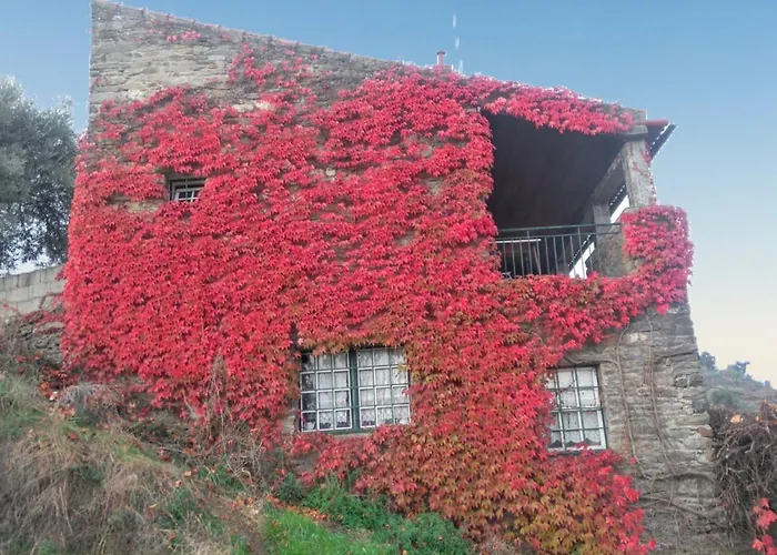 Charming With Private Pool In